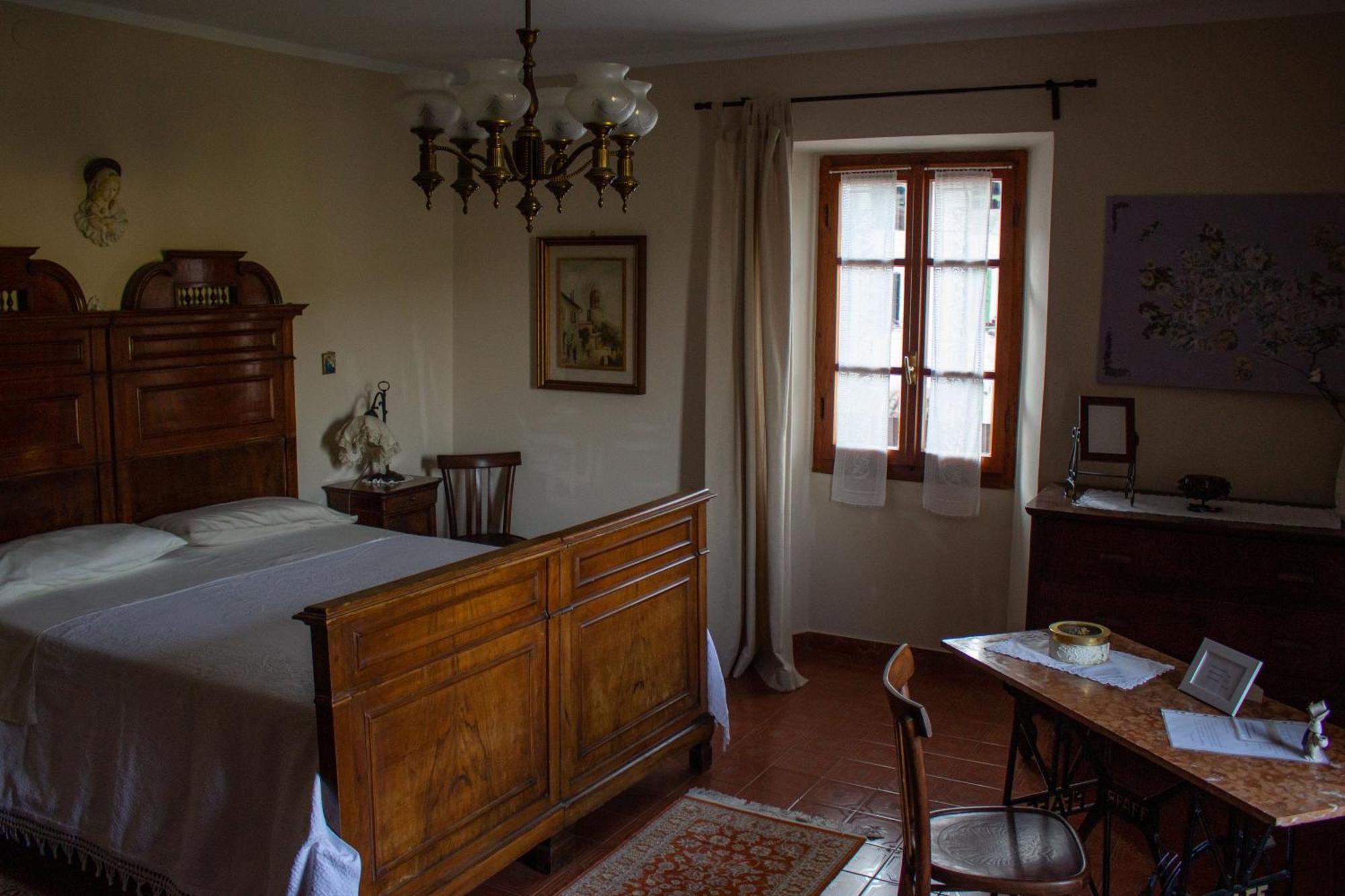 Bed and Breakfast A Casa Di Gianni E Mari Vestone Exterior foto