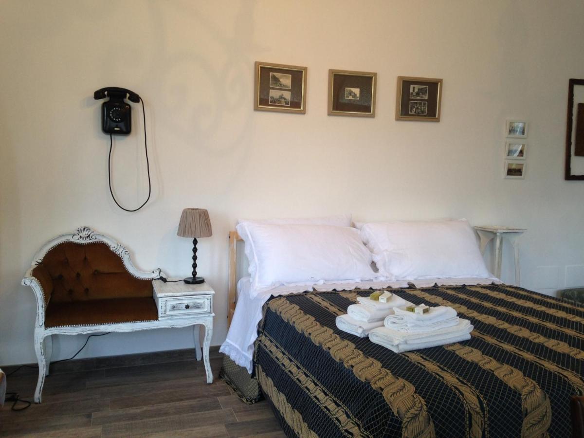 Bed and Breakfast A Casa Di Gianni E Mari Vestone Exterior foto