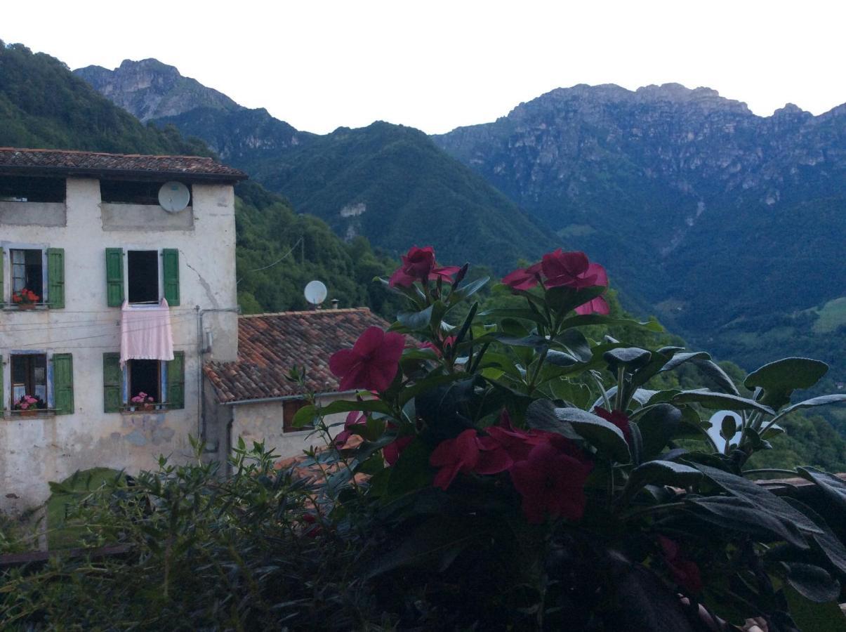 Bed and Breakfast A Casa Di Gianni E Mari Vestone Exterior foto